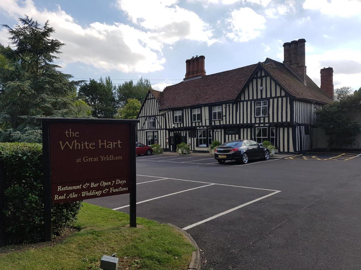 Отель The White Hart Great Yeldham Экстерьер фото